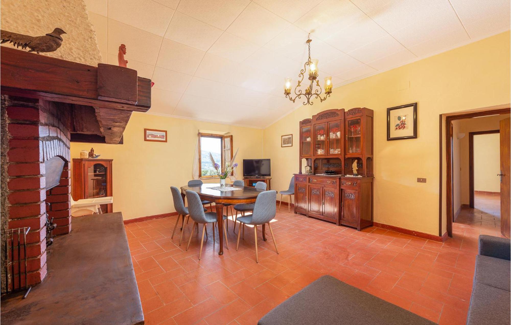 Cozy Home In Massa Marittima Gr With Kitchen Exterior photo