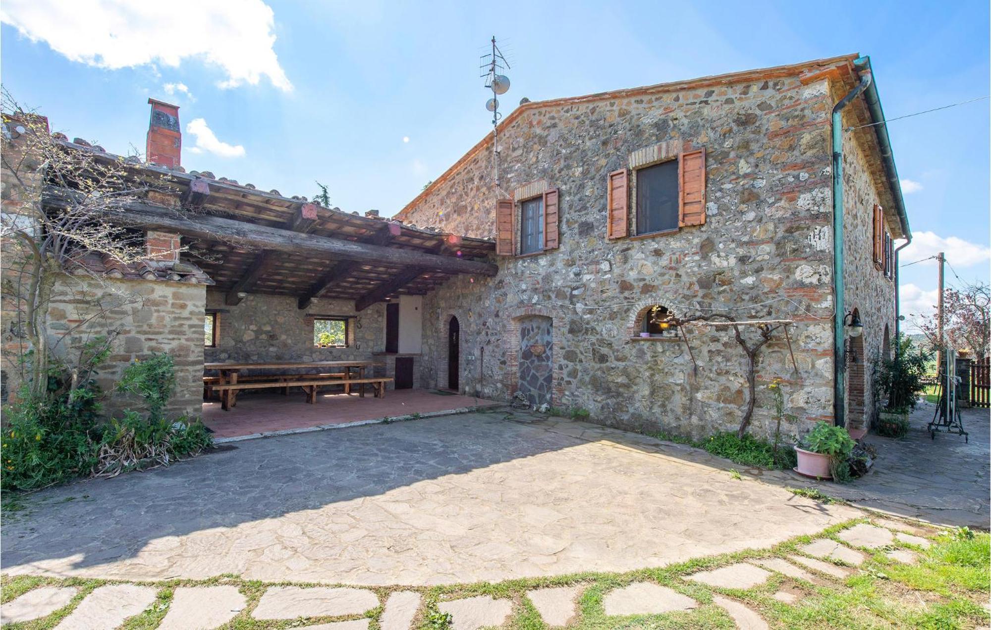 Cozy Home In Massa Marittima Gr With Kitchen Exterior photo