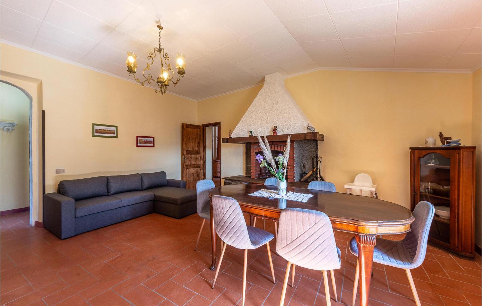 Cozy Home In Massa Marittima Gr With Kitchen Exterior photo